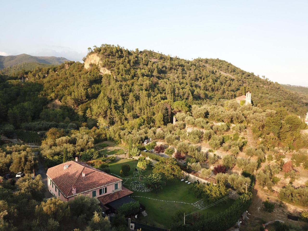 Relais Borgofasceo Hotel Ortovero Exterior photo